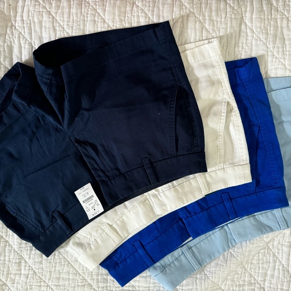J Crew Women's Chino Shorts - 4 Pair Included - Picture 2 of 16